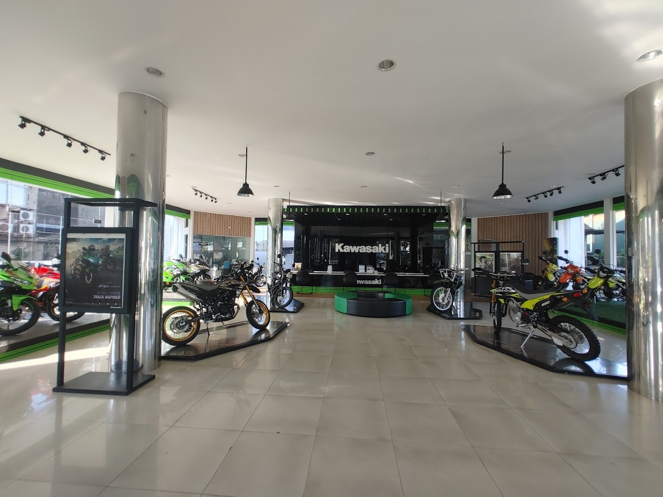 dealer kawasaki