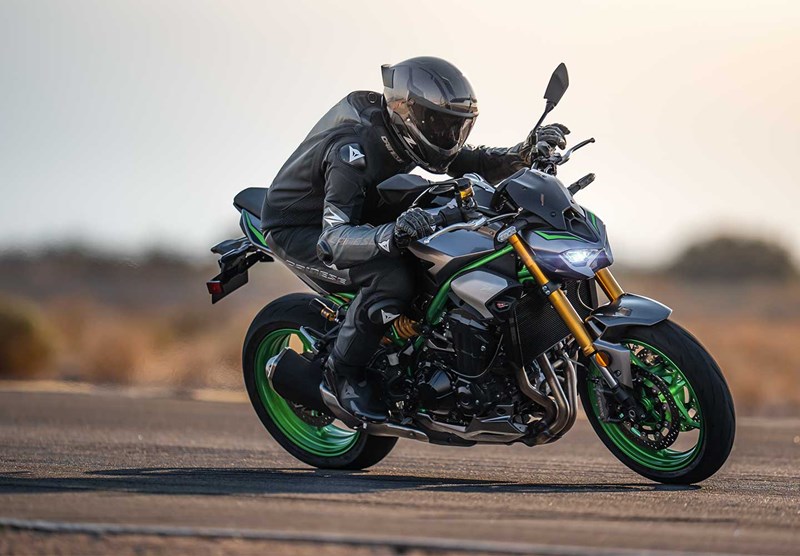 z900 se